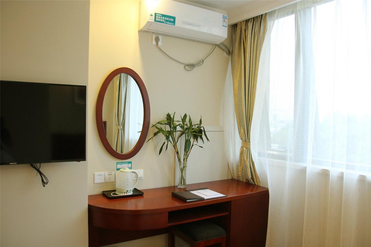 Greentree Inn Xinjiang Fukang Fukang Business Hotel Changji Eksteriør bilde