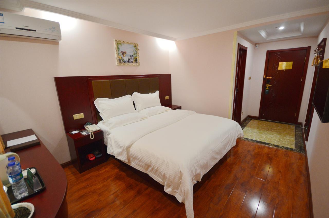 Greentree Inn Xinjiang Fukang Fukang Business Hotel Changji Eksteriør bilde